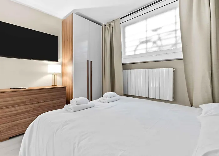 La Maison D'elite - Repubblica - M3 Wi-fi Apartament *